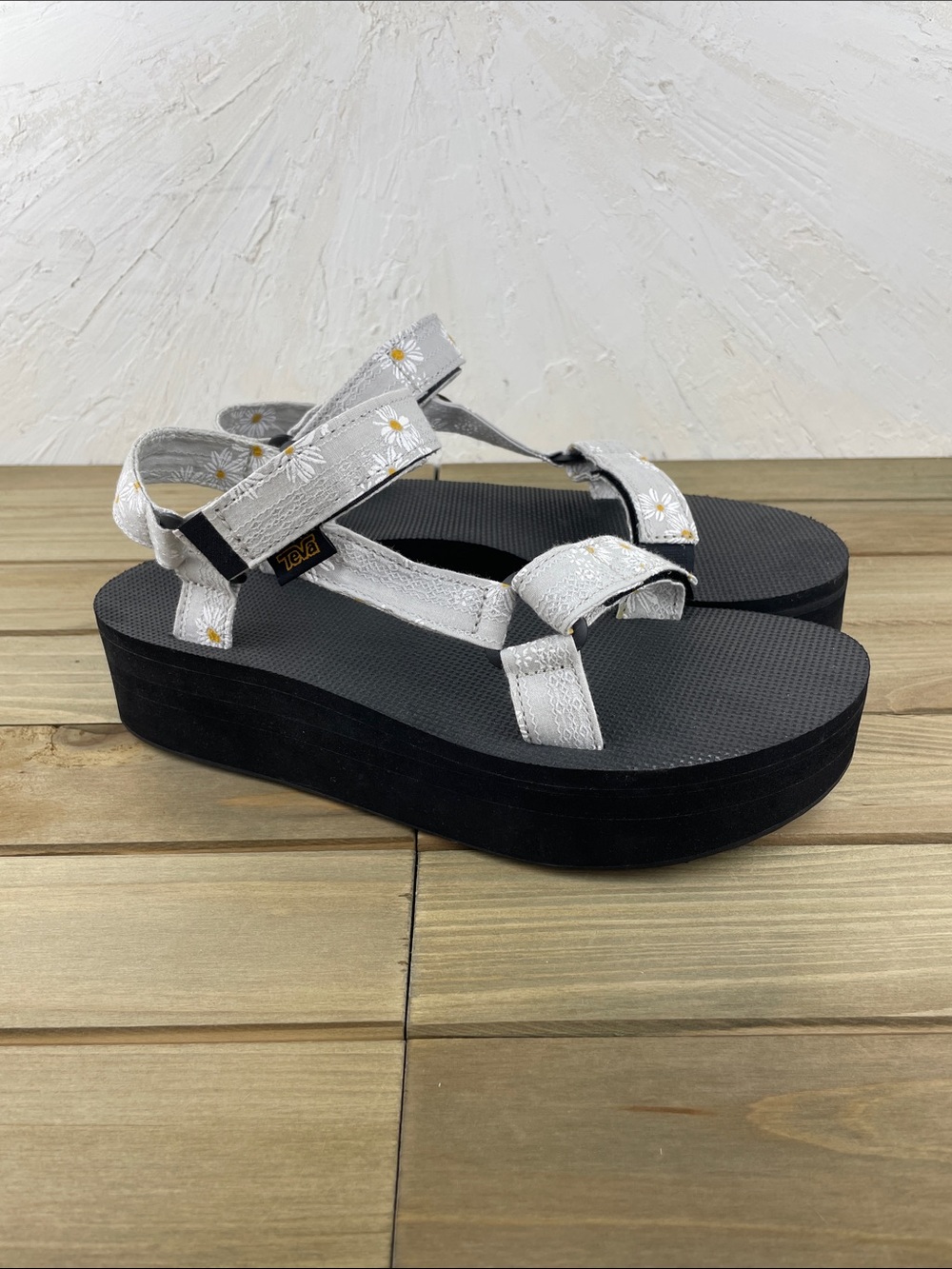 Teva Flatform Universal Sandals